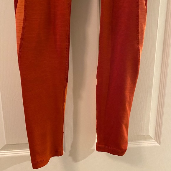 Outdoor Voices TechSweat 7/8 Athletic Leggings - Picture 2 of 8